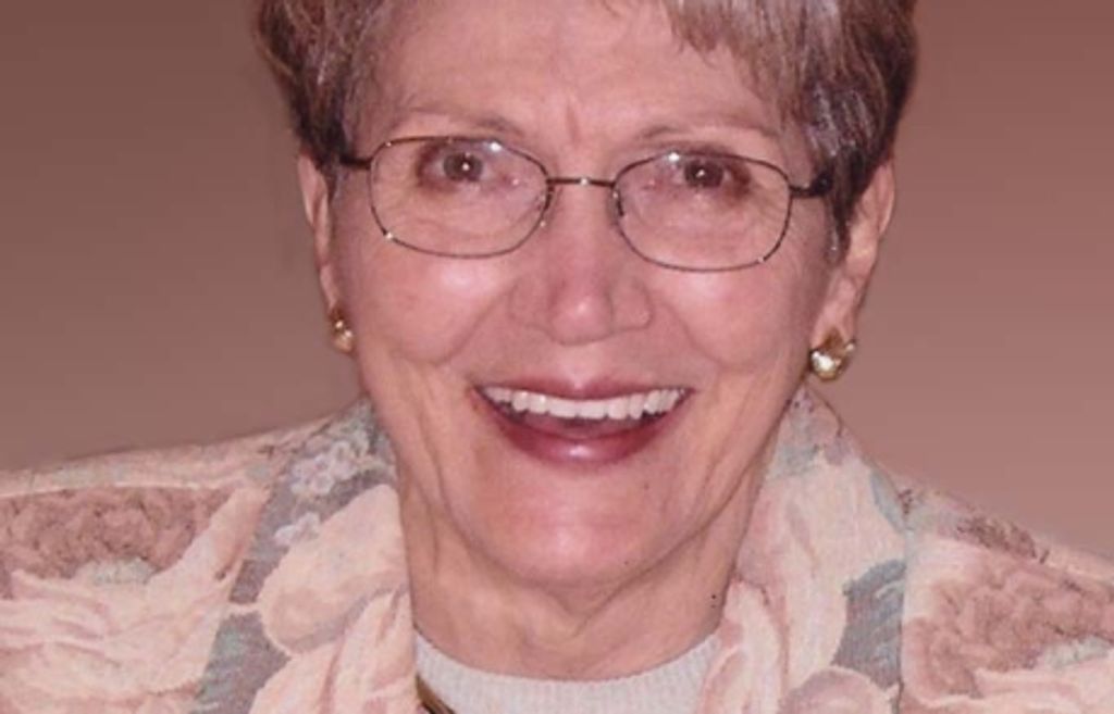 Jackie (Dorothy) Elliott