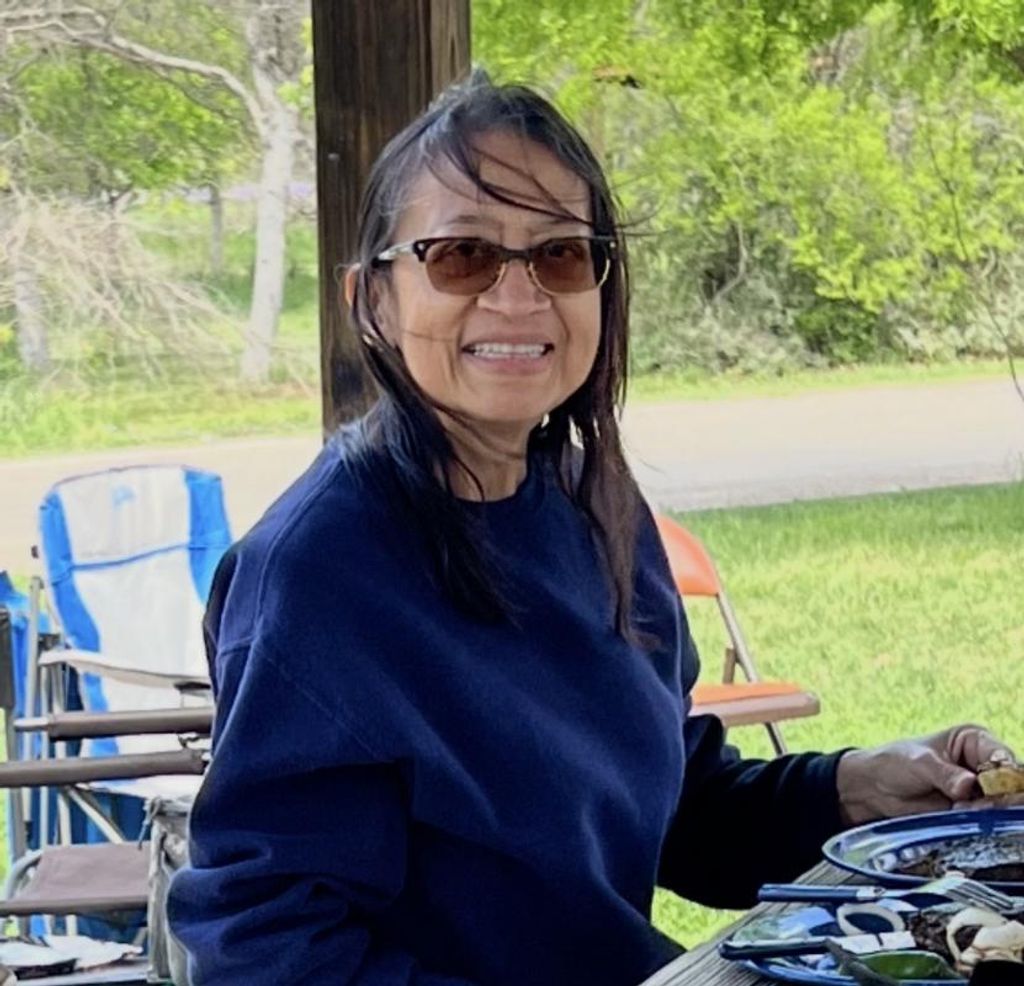 Mary E Fuentes Profile Photo