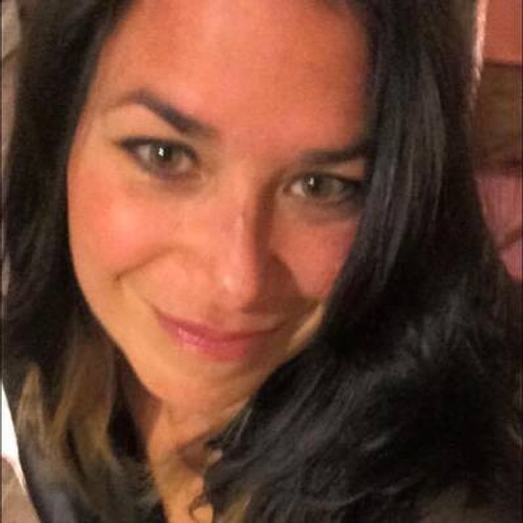Taryn Lesley Jones Profile Photo