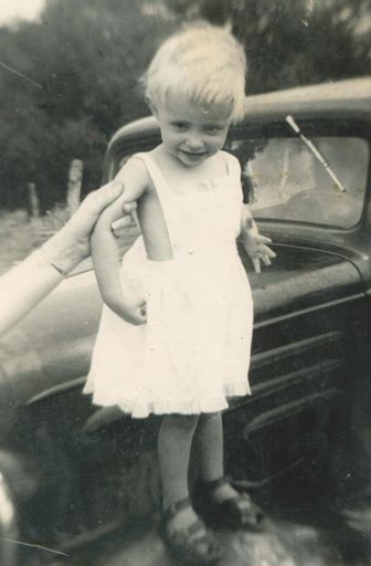 Linda Carol "Wendy" (Allen)  Martin photo gallery thumbnail 67 of 122