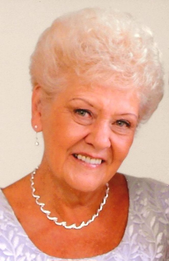 Donna Lee Ficacci Profile Photo