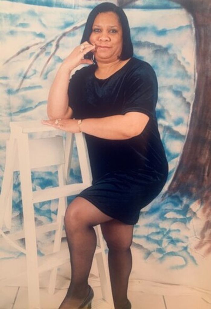 Mrs. Linda Traylor- Wayne Profile Photo