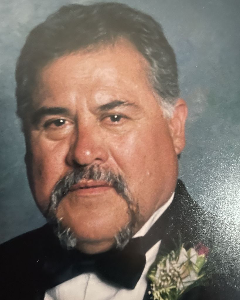 Enrique Torres Jr. Profile Photo
