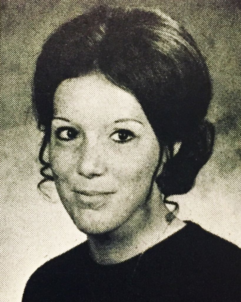 Peggy Moulton Worcott