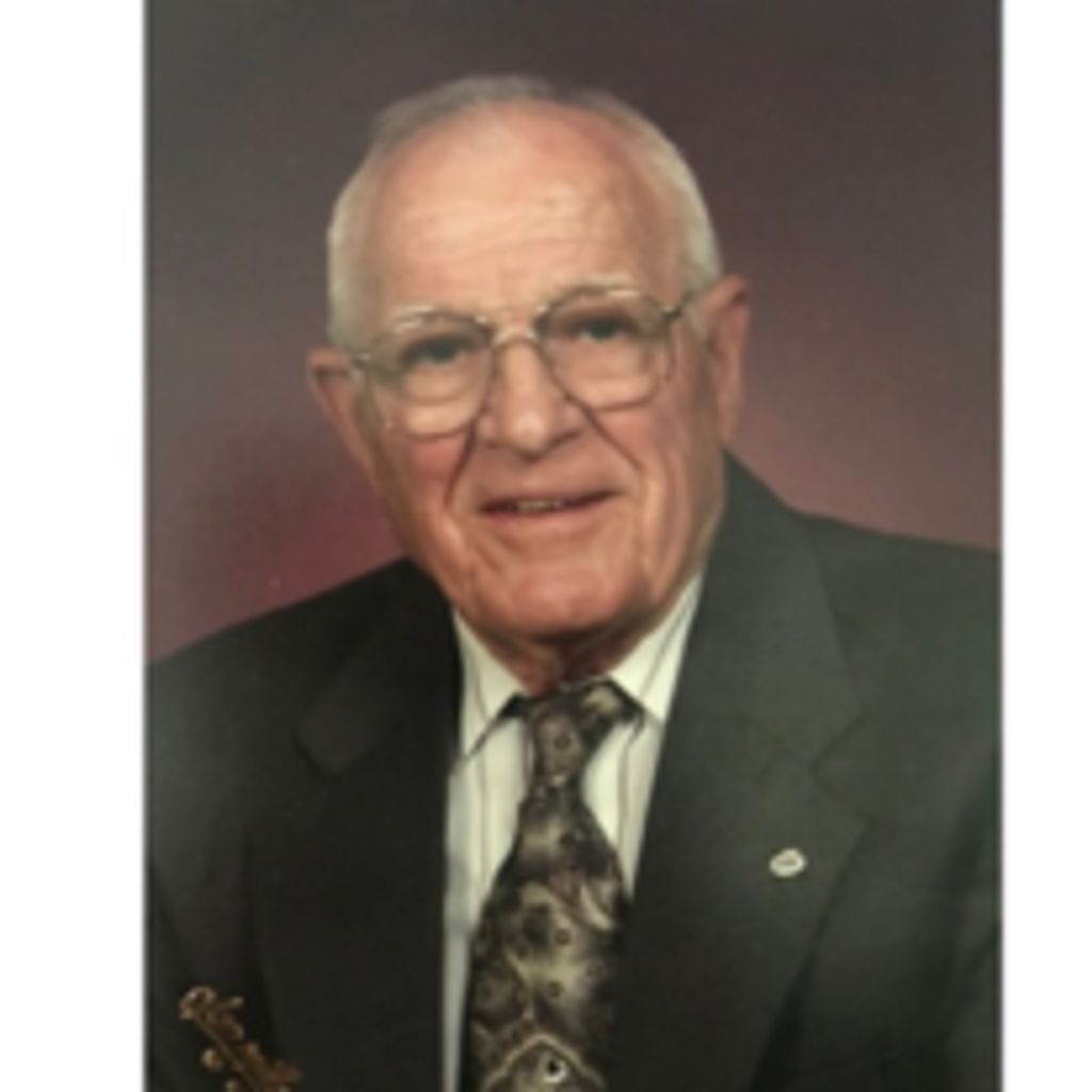 Robert "Bob" Jacquin