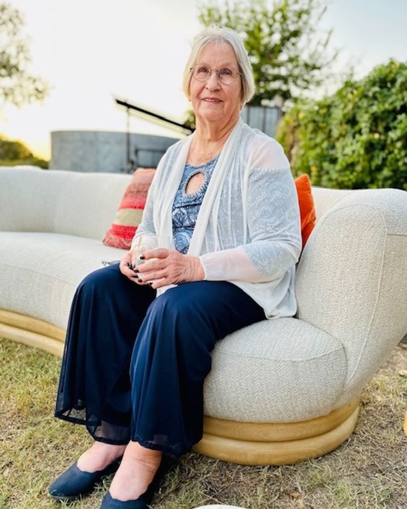 Juna Gail Lupton Profile Photo