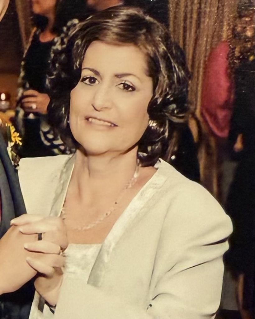 Debbie Eileen Share Profile Photo