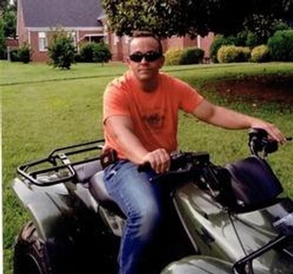 Edgar "Eddie" Lineberger Jr.