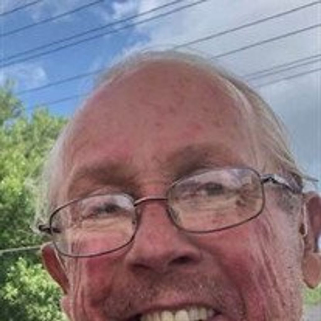 Wayne  Arlo Hove