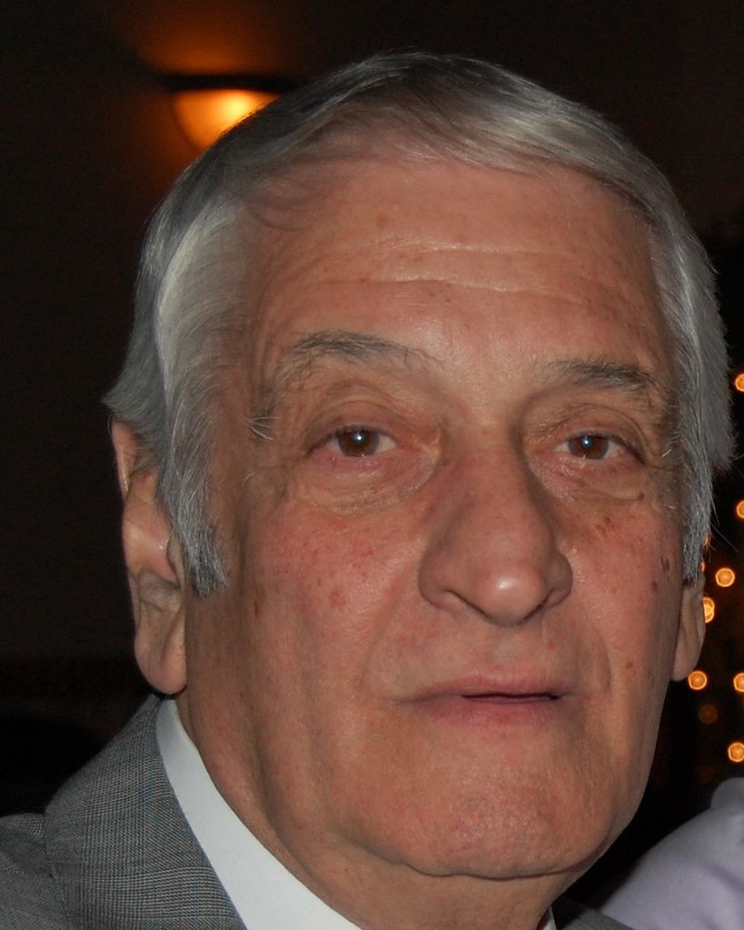 Jorge W. Laplazotte Profile Photo