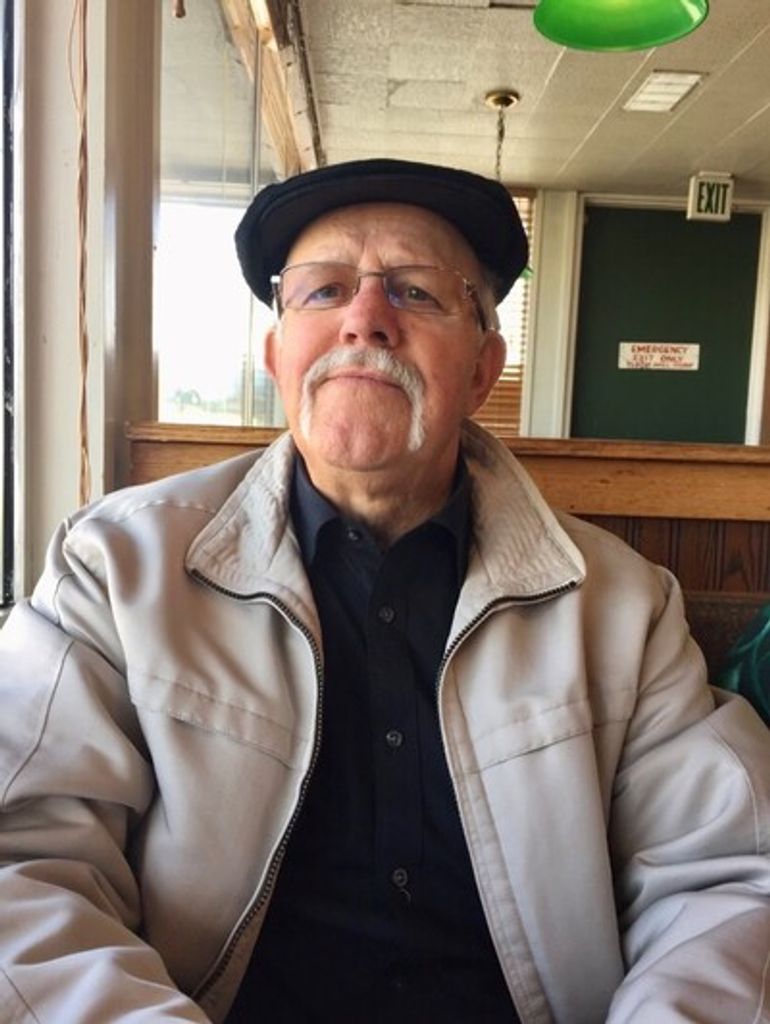 Douglas "Warren" Cash Profile Photo