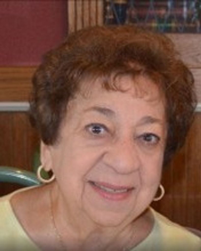 Sylvia Stathis Profile Photo
