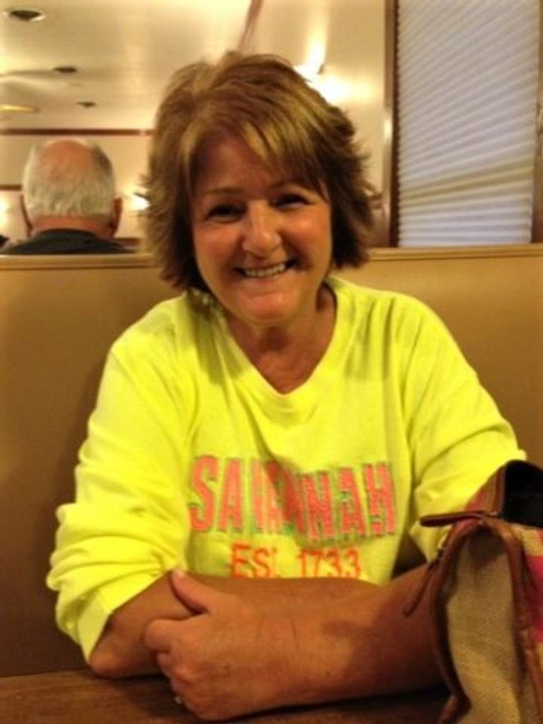 Linda Summers