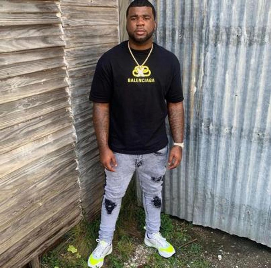 Zacharian Dewayne Howard Profile Photo