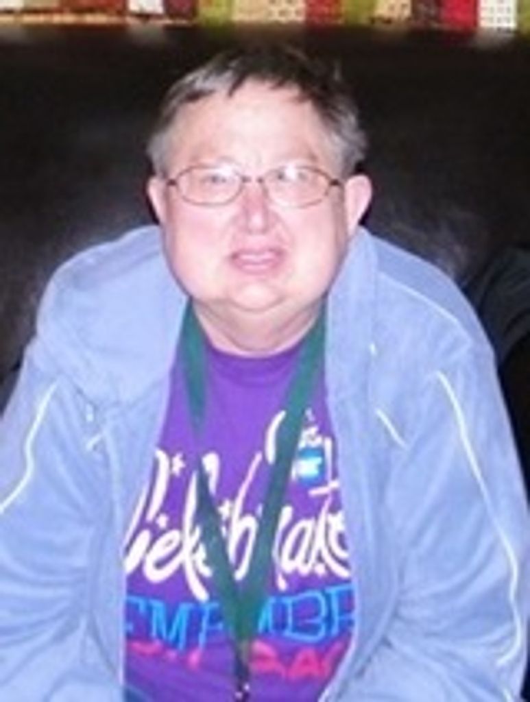 Julie Bacon