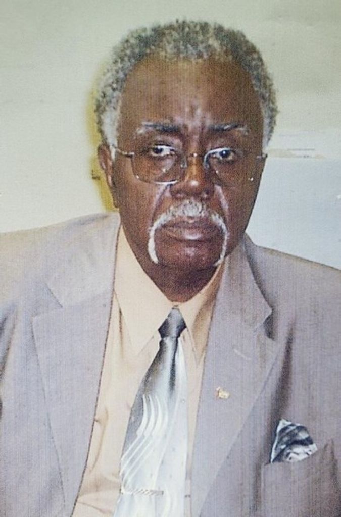 Mr. Julian H. Murdock Profile Photo