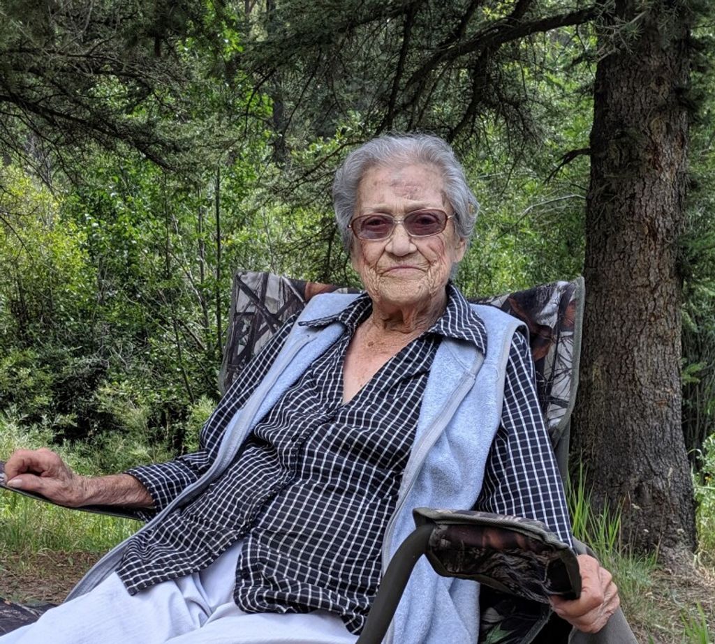 Louise Esquibel