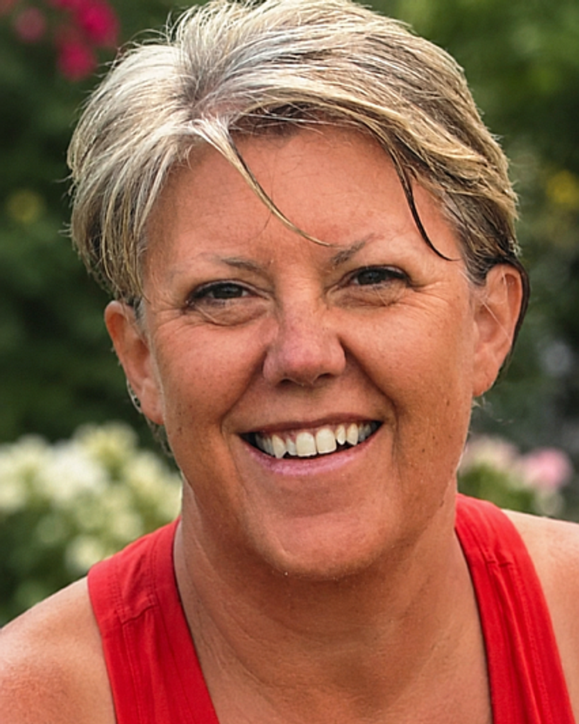 Kristen Margaret Lang Profile Photo
