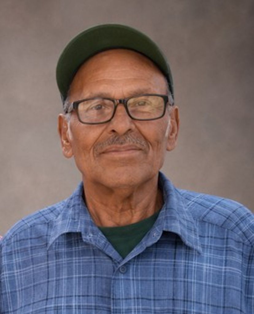 Leobardo Amador Juarez Profile Photo