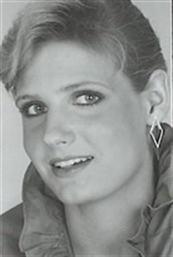 Anne Marie Broderick photo gallery thumbnail 1 of 1
