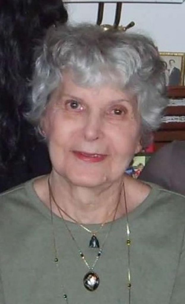 Elaine Alice Motta Petronzio