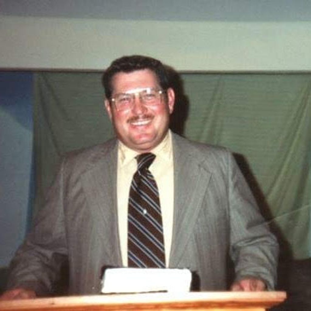 Gene Lilly Profile Photo