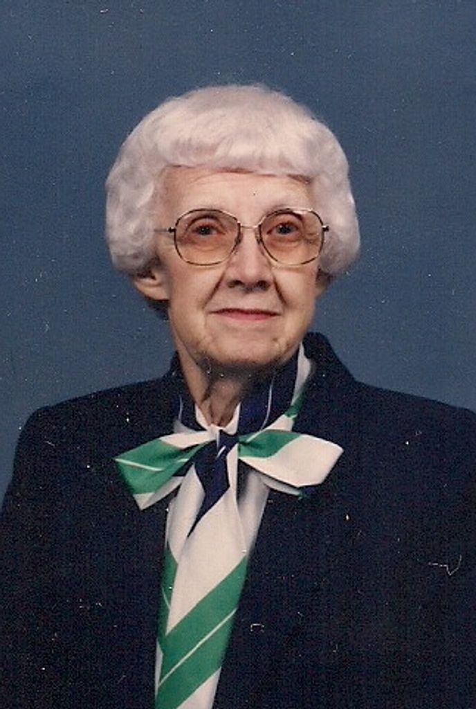 Sara Fae Warburton