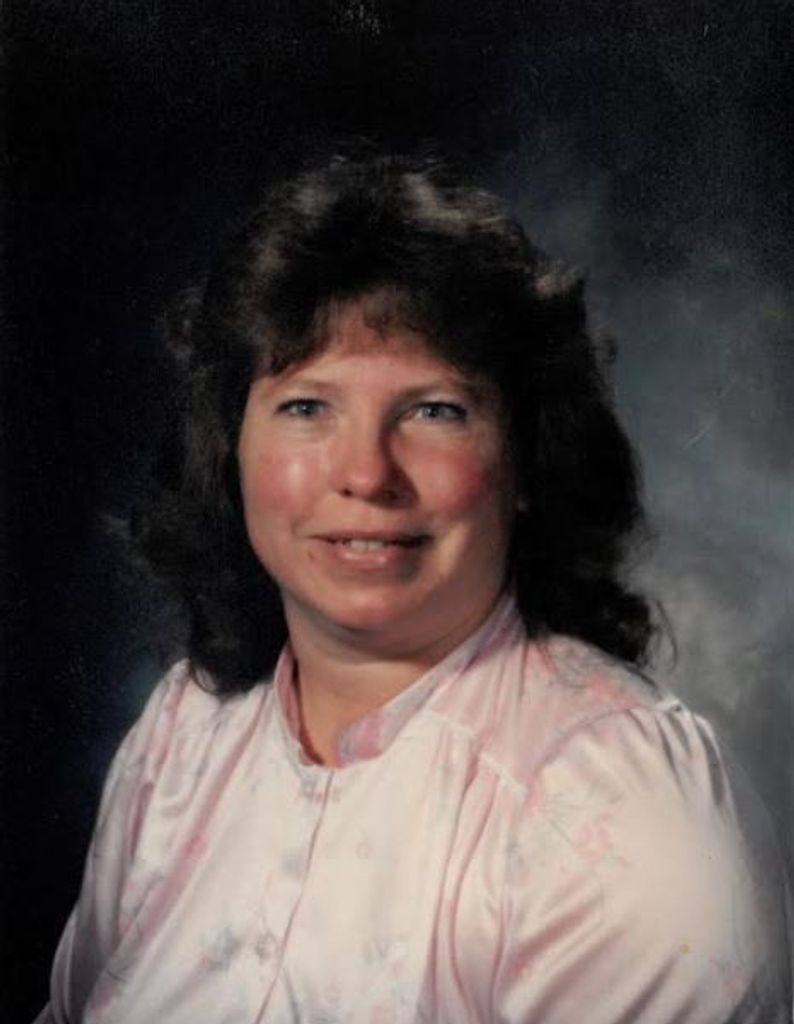 Jo Lou Farnham