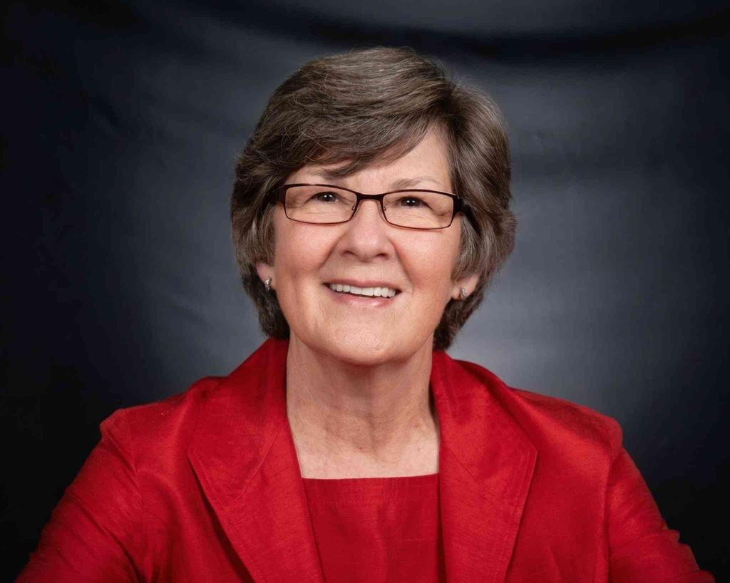 Carolyn Kay Simmons Profile Photo