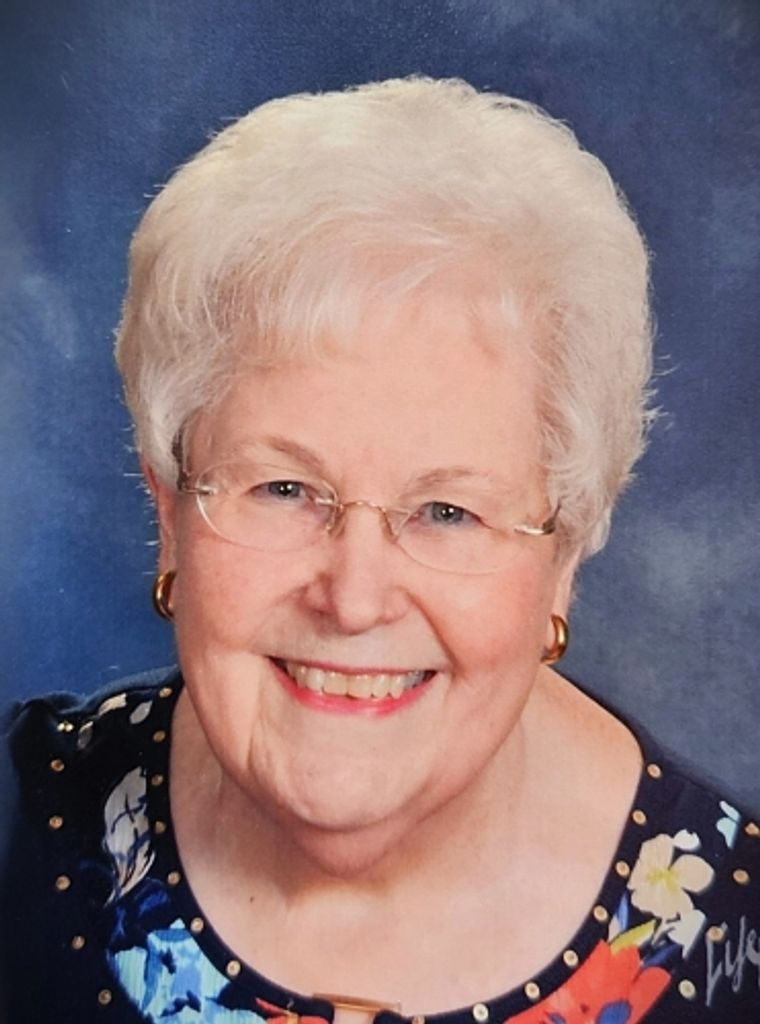 Lynne Thomas Hiers