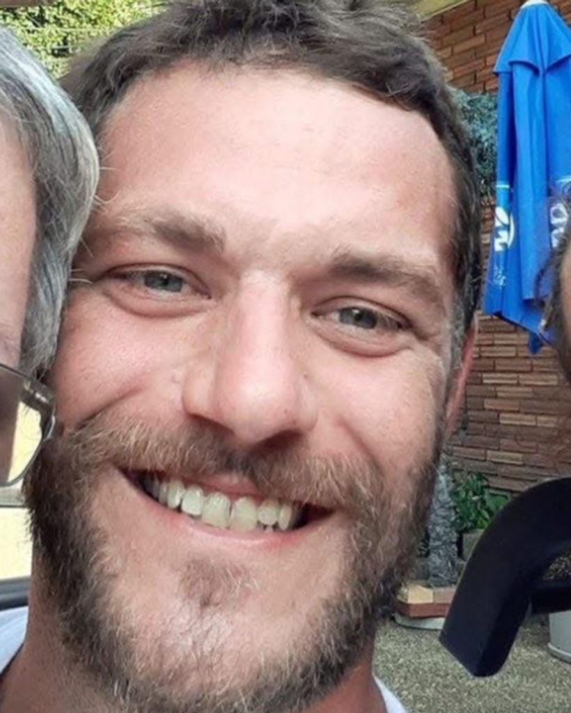 Jonathan T. VandenEynde