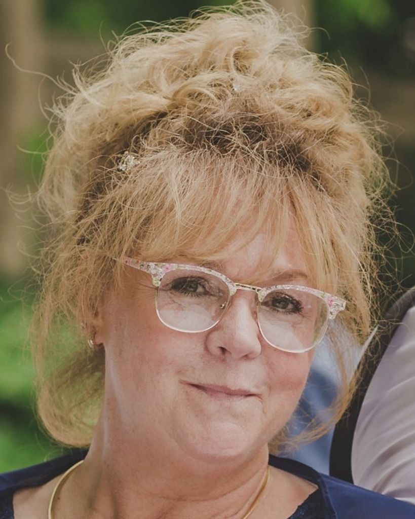Roberta "Bobbie" Aprilano-Parina