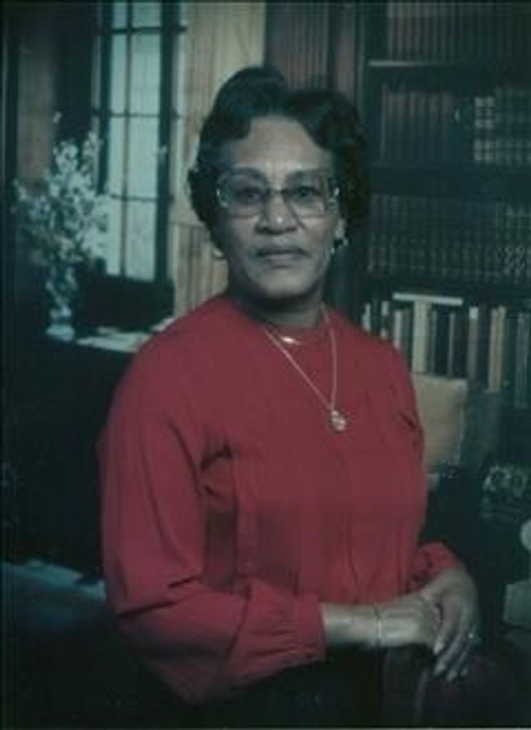 Willie Louise Ivey Profile Photo