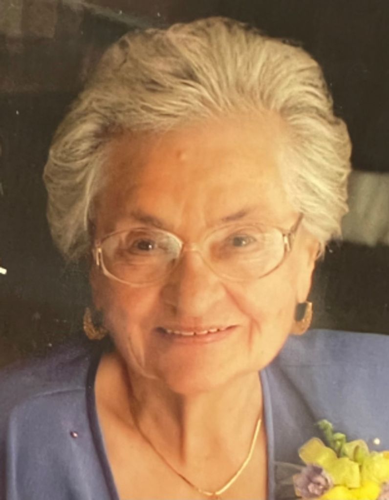 Lena "Helen" Pleten