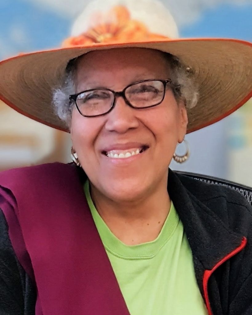 Gladys Vignettes Profile Photo