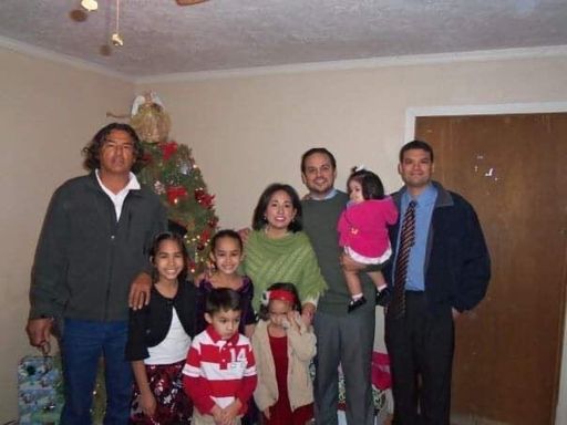 Jesus G. Rios photo gallery thumbnail 40 of 100