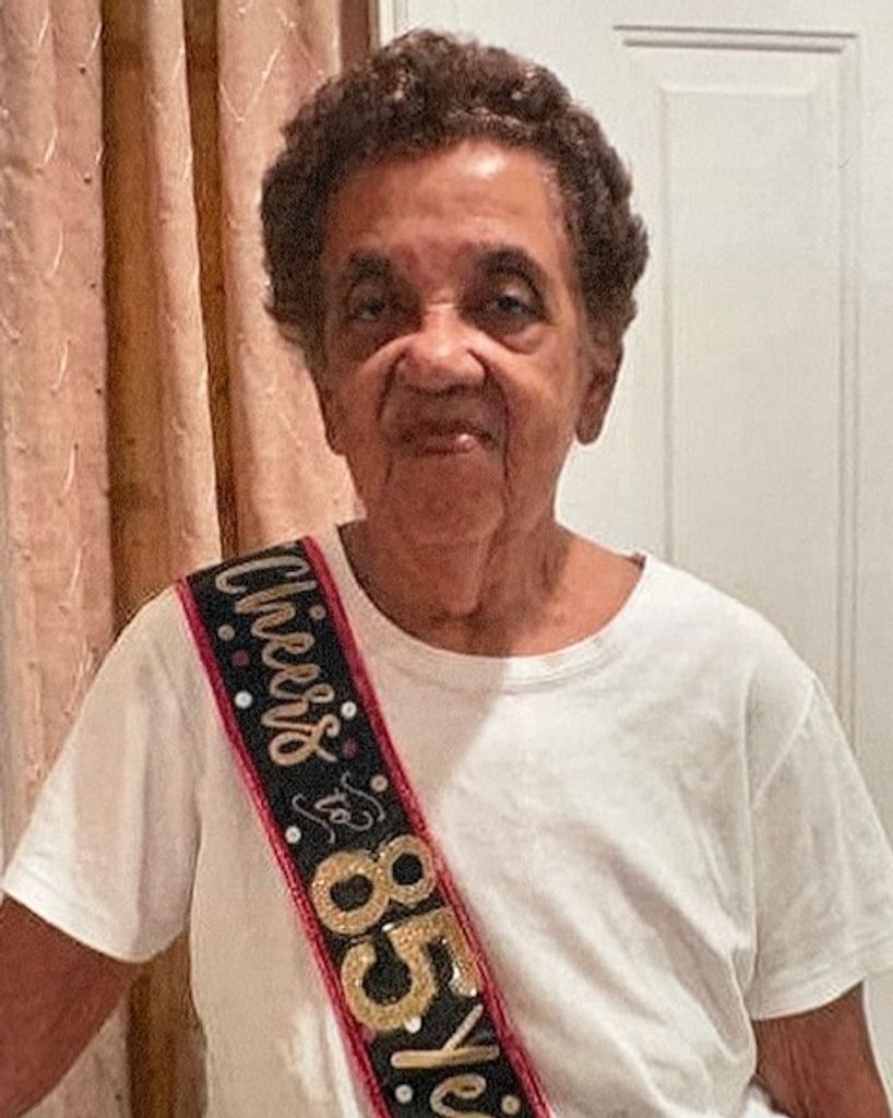 Raquel Negron Profile Photo