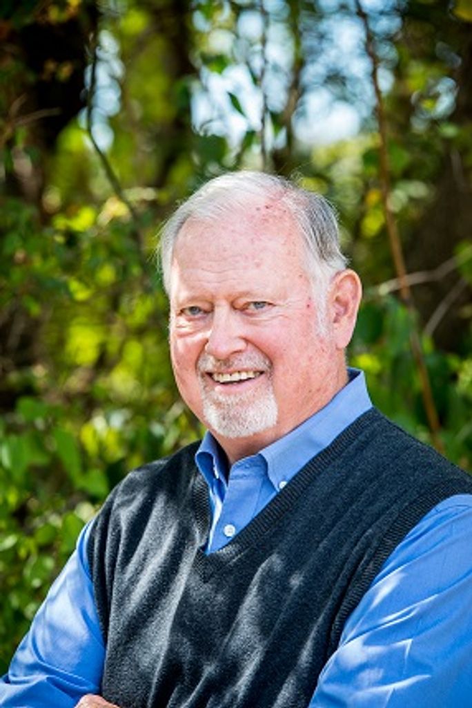 Robert (Bob) Earl Bonwell
