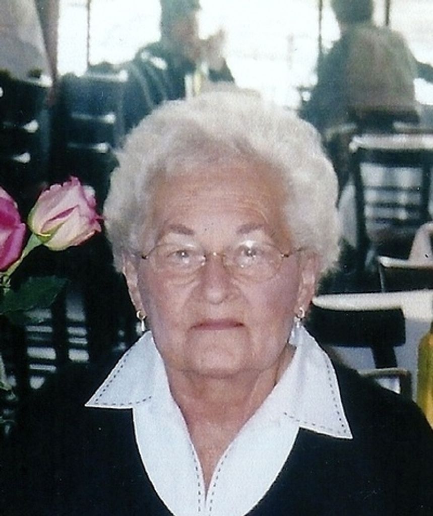 Dolores E. Kuzniar Profile Photo