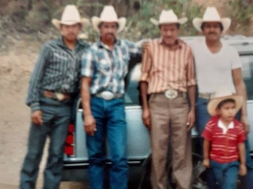 Alejo Izaguirre Saavedra photo gallery thumbnail 45 of 148