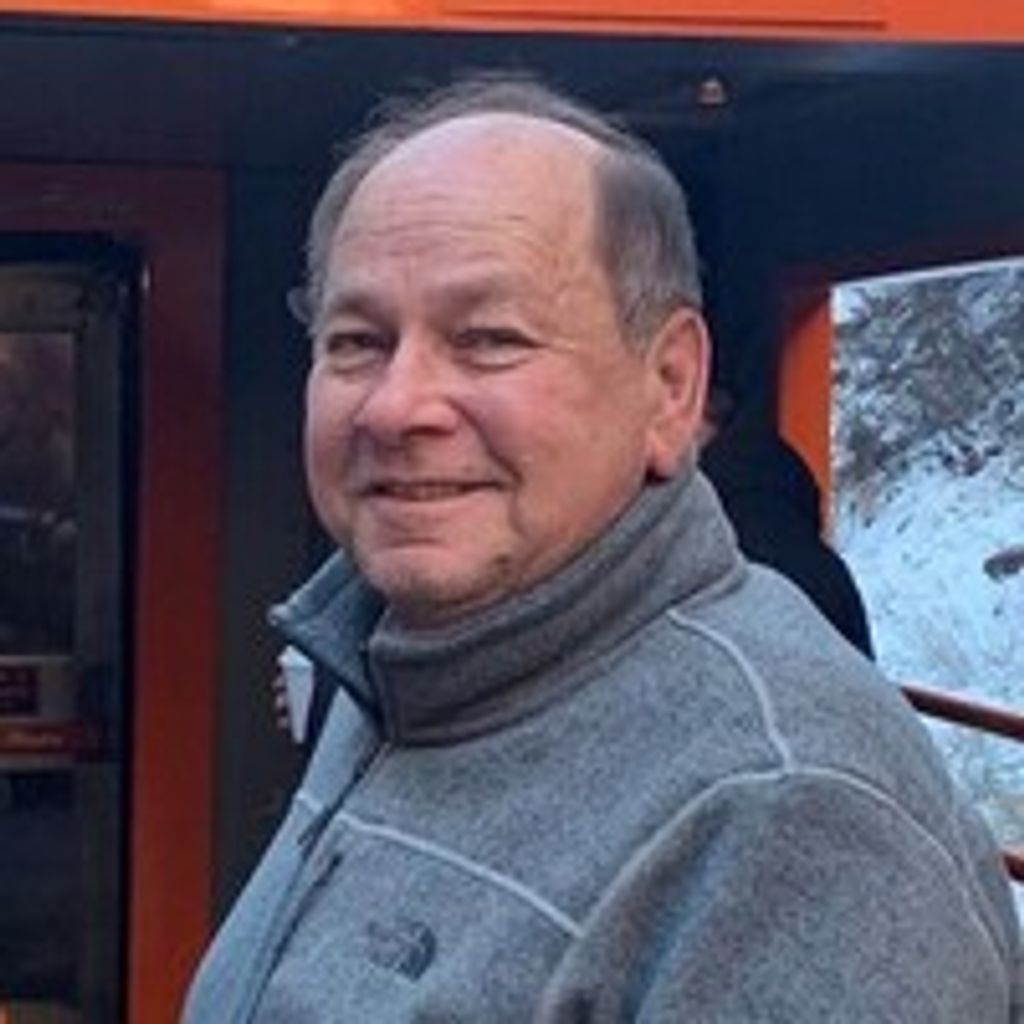 Thomas "Tom" Dvorak