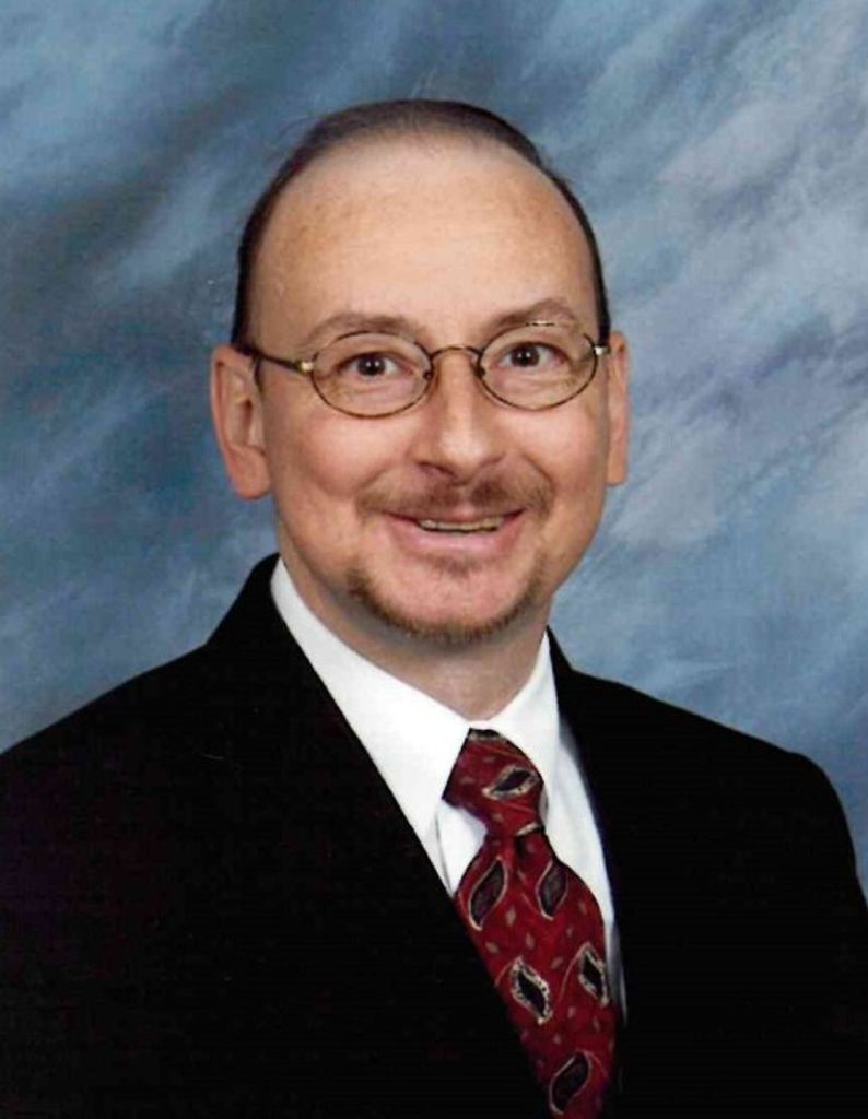Clayton Lloyd Ollis Profile Photo