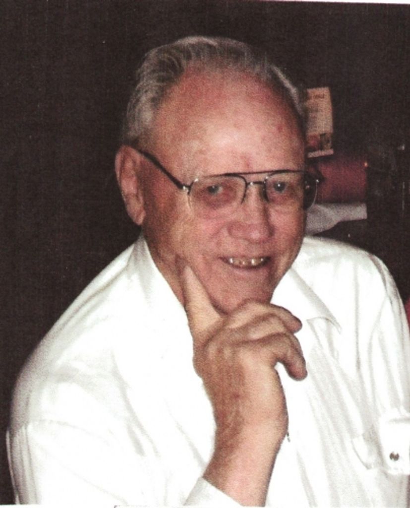 Leslie James Thompson Profile Photo