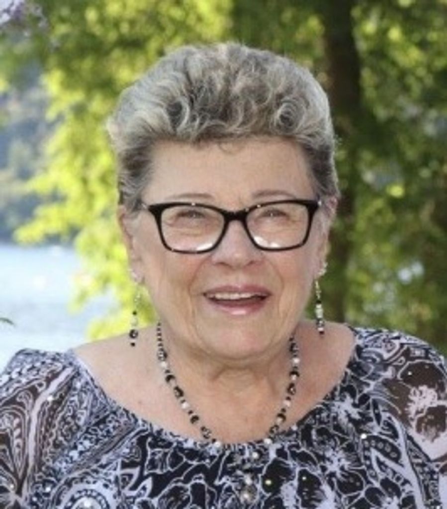 Melva Hryniewicki-Schmitt