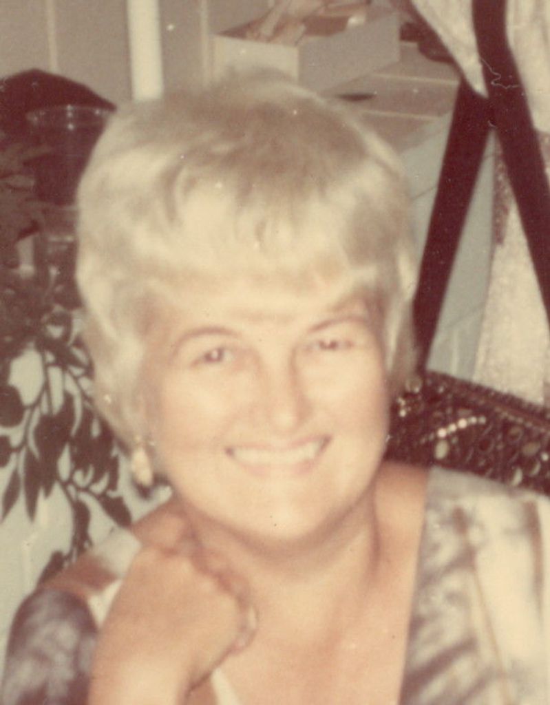 Evelyn Tanzer Loderstedt Profile Photo