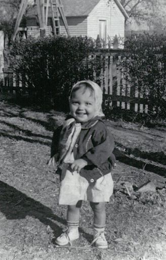 Donna Lyn Mosier photo gallery thumbnail 121 of 155