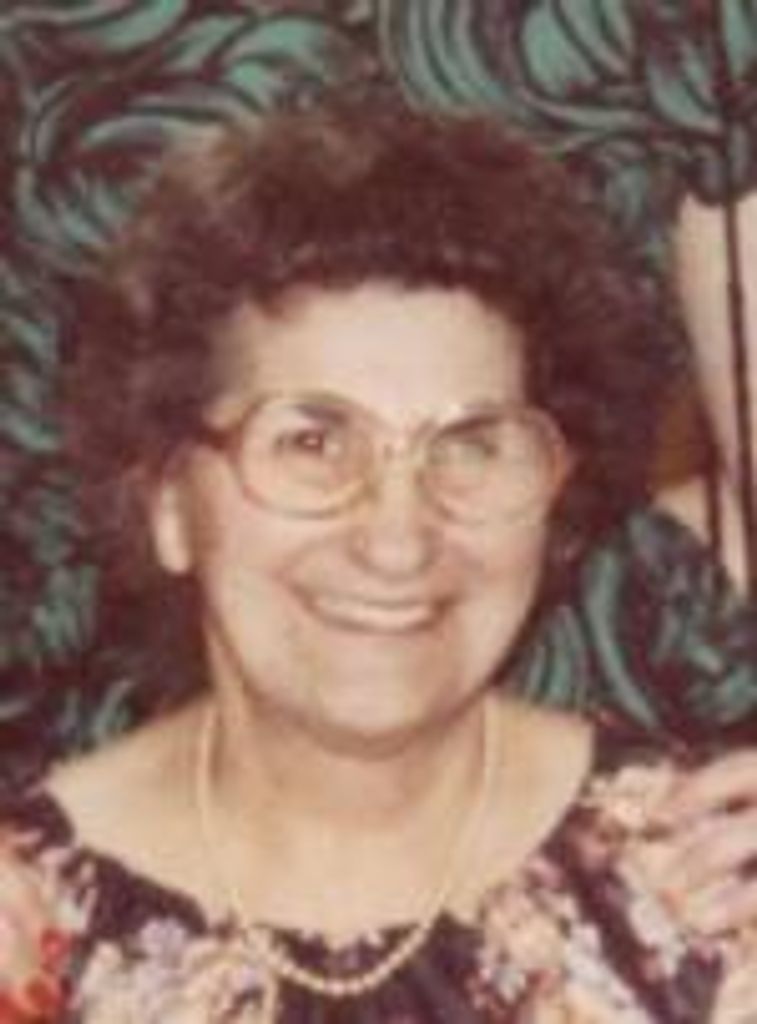 Evelyn Phyllis Patuleia