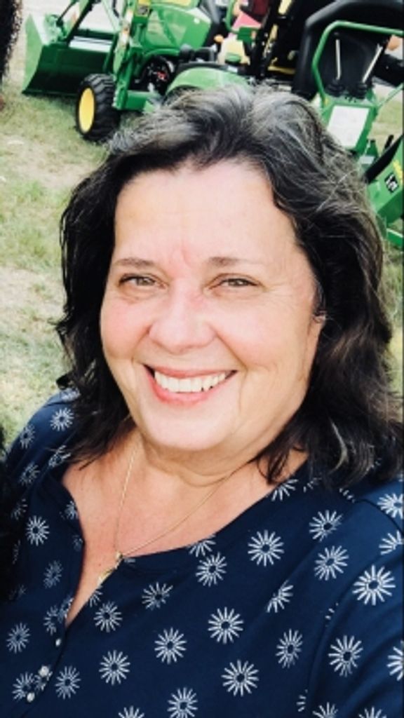 Gloria Ann Harpest Profile Photo