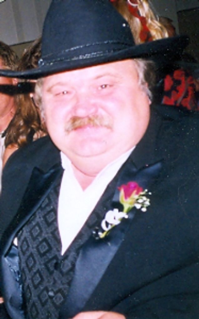 Henry Mosbrucker Profile Photo