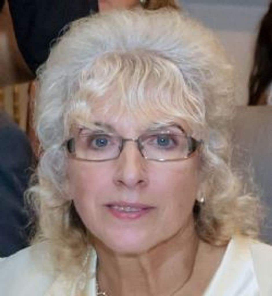 Paula Manuel